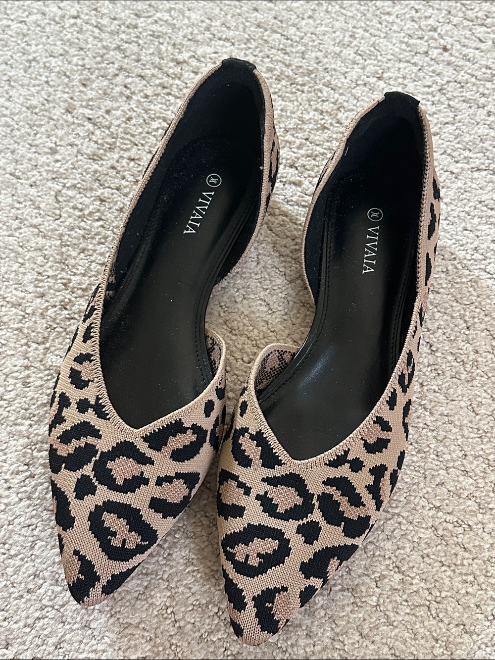 VIVAIA Women's Leopard Pointed Toe Flats in Beige and Black